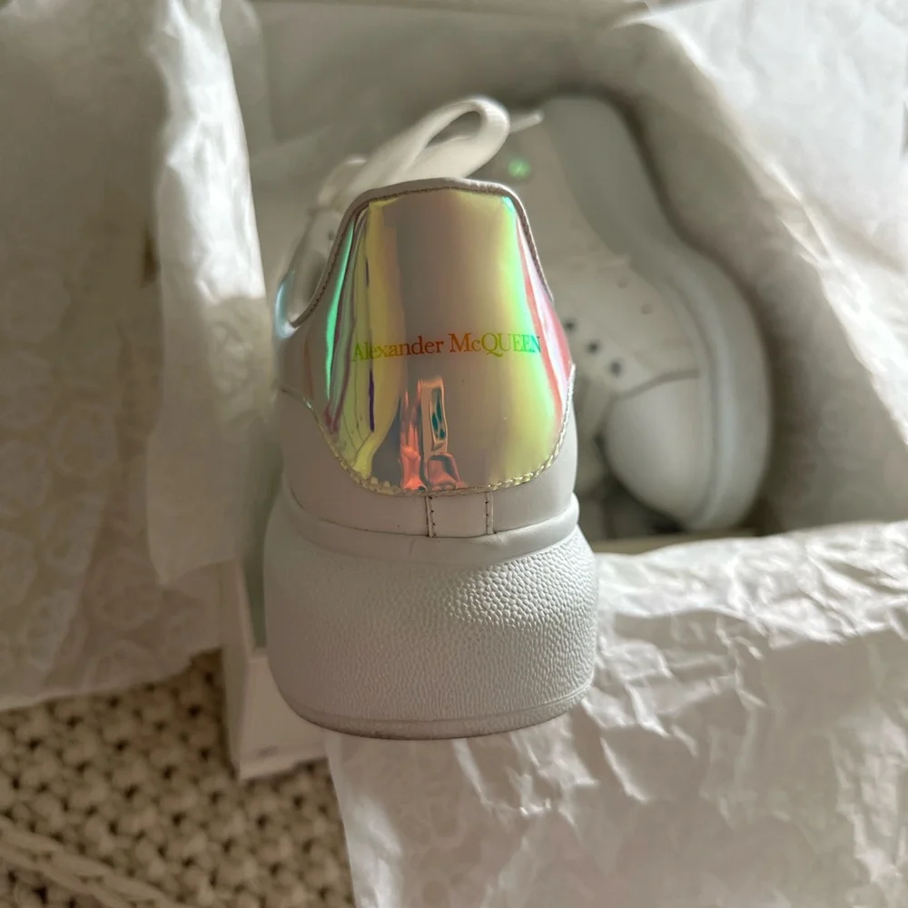 Alexander McQueen Sneakers LIKE NEW - Picture 12 of 12